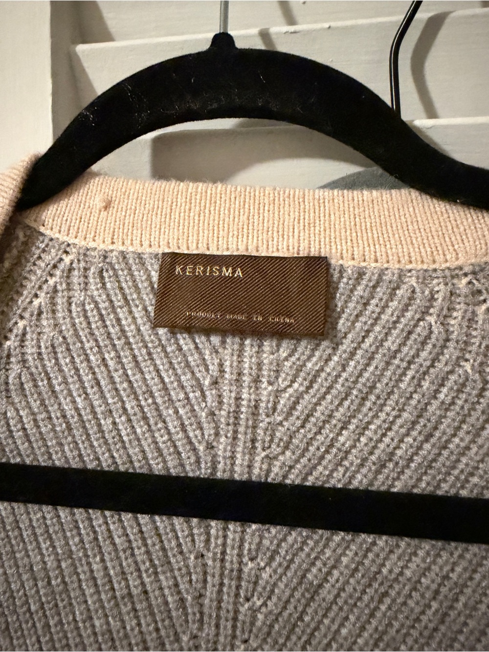 Kerisma Beige and Gray Open-Front Colorblock Cardigan - Picture 2 of 3